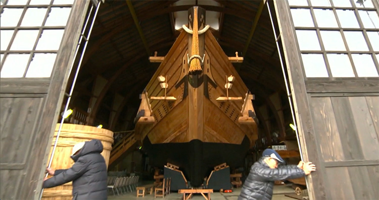 原寸大に復元された北前船　佐渡国小木民俗博物館
